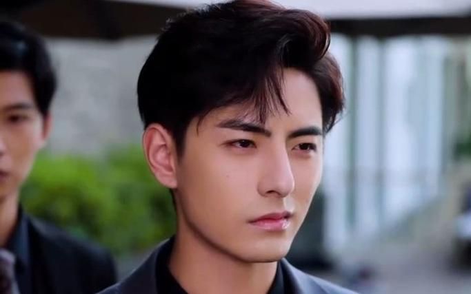 陆少错爱成瘾第01集